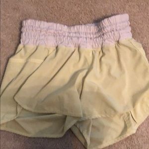 Lily lemon Tracker III shorts